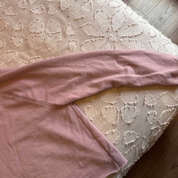 Lucky Brand Women’s Pink Pullover Hoodie - Size Medium - Picture 6 of 6